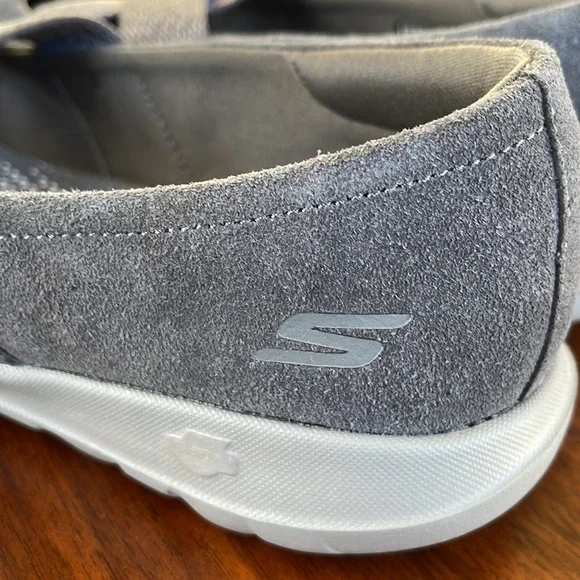 NEVER WORN SKECHERS GOWALK LITE MARY JANE - CHERISHED - CHARCOAL - SIZE 7 - Picture 5 of 6